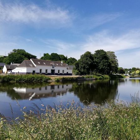 Les Chambres Du Bistro Du Canal Pleyben Kültér fotó